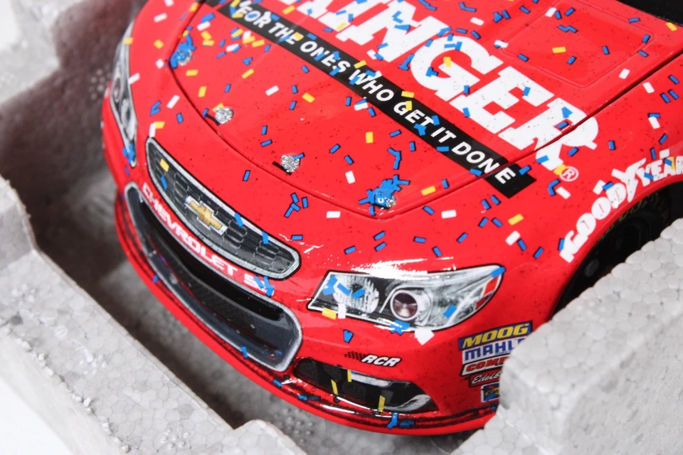 RYAN NEWMAN 2017 ELITE #31 PHOENIX RACE WIN GRAINGER CHEVY /88 MADE MEGA XRARE! - Image 3 of 4