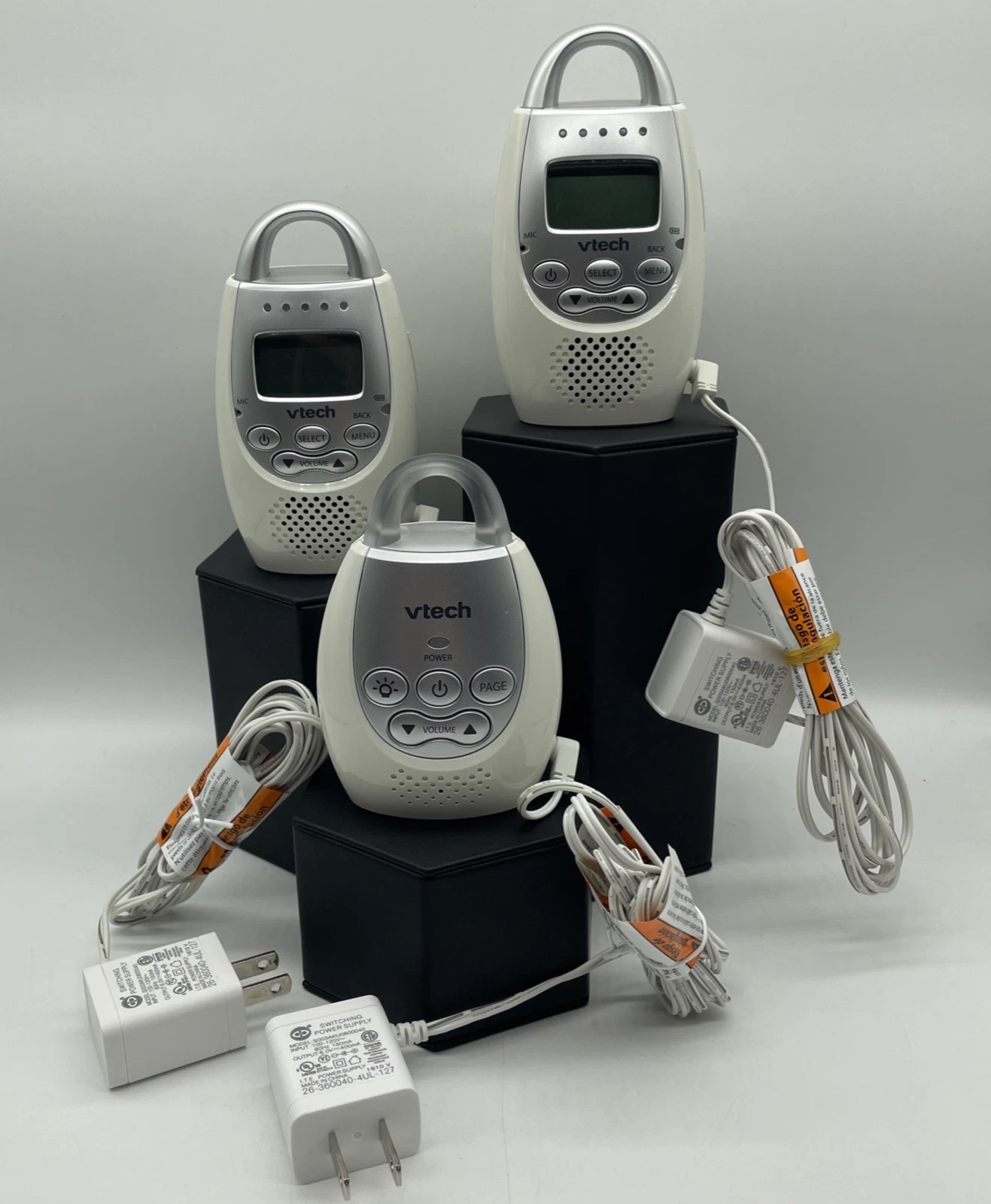 VTech DM221-2 Digital Audio Baby Monitor with Two Parent Units Tested & Working
Opens in a new windo