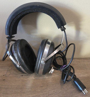 RARE Vintage Koss ESP.9 HEADPHONES ELECTROSTATIC PADS ARE FLAT AND NEED REPLACE