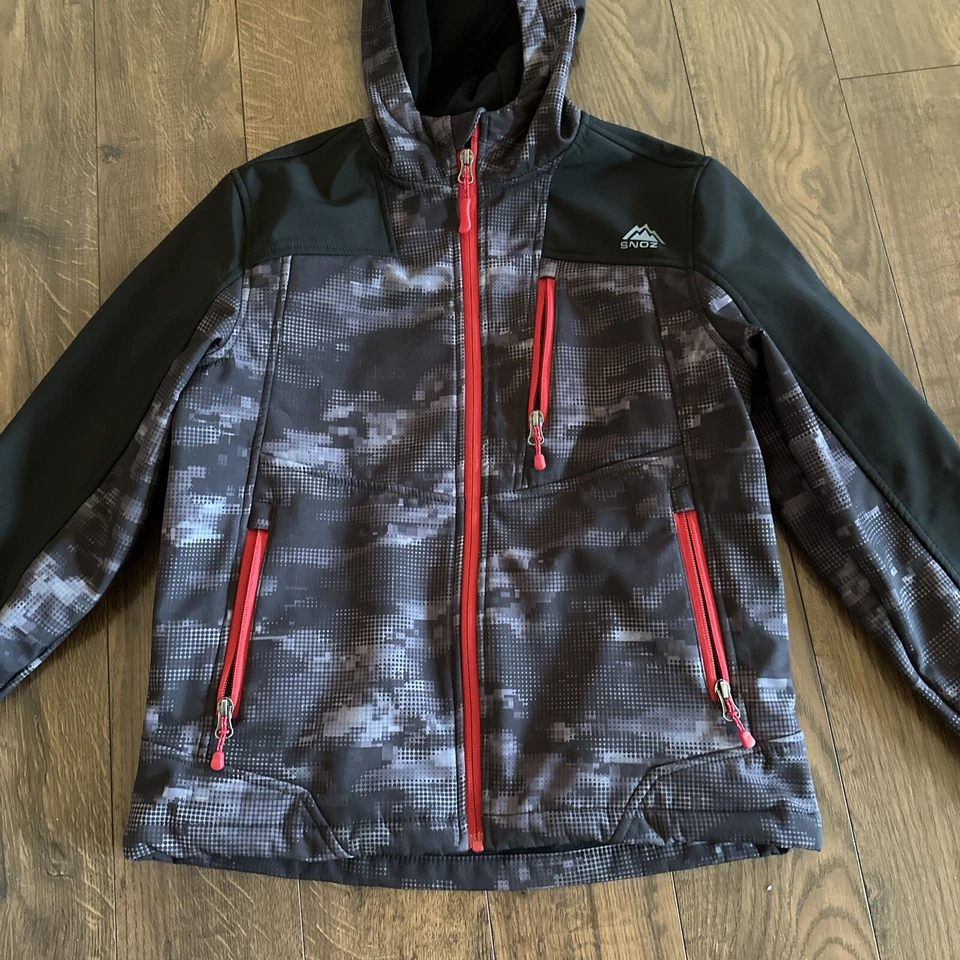 Snozu Jacket Ski Boy Softshell Camo Hooded Black Gray Red Size Medium 10/12 - Image 2 of 4