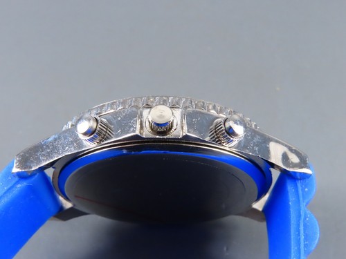 STRADA WRIST WATCH Blue Silicone Sport Band SILVER w/CLEAR CRYSTALS Big Dial - Picture 6 of 7