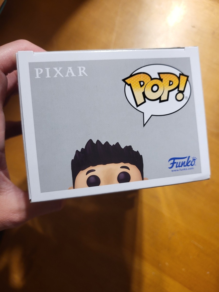 Funko Pop Pixar UP Russell with Sash #1472 BOX LUNCH EXCLUSIVE