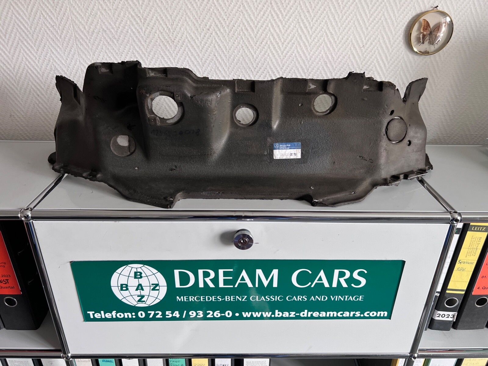 NEU NOS Mercedes W126 C126 Motor Schottwand Trennwand Engine  