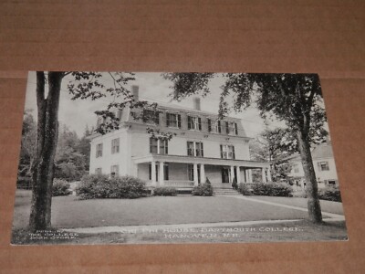 HANOVER NH - 1920-1940 ERA POSTCARD - CHI PHI HOUSE - DARTMOUTH COLLEGE
