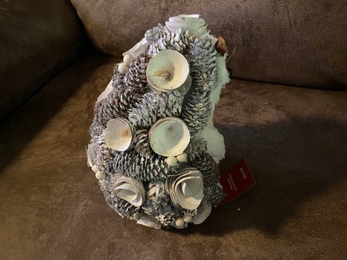 "Estatuilla de decoración de piñas de erizo Bloom Holiday Critter otoño madera rústica 7" - Imagen 5 de 7