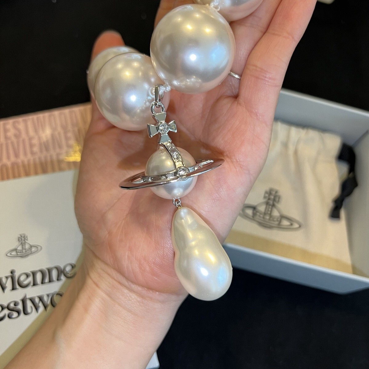 Vivienne Westwood nana giant Pearl drop necklace | eBay Vivienne Westwood nana giant Pearl drop necklace | eBay
