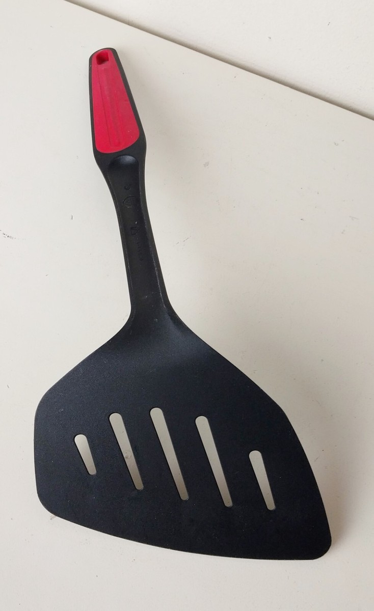 Tupperware Black Nylon Angled Extra Wide Spatula Flipper Hard