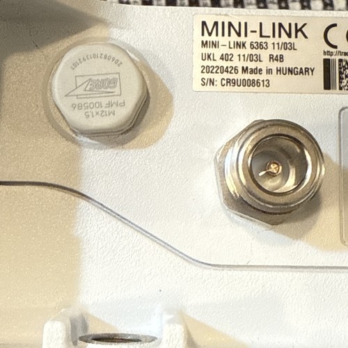 Ericsson MINI-LINK 6363 UKL 402 11/03L R4B 20220426 - Foto 8 di 12
