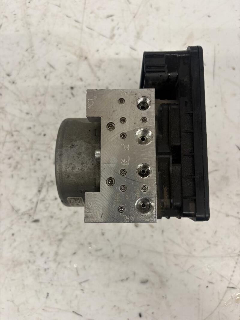 2629890 modulo abs FORD PUMA CF7 (09/19-03/24) 2019 Usato
