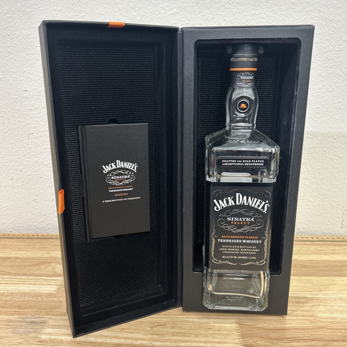 Jack Daniels Frank Sinatra Select Empty Bottle, Box, Book Whiskey