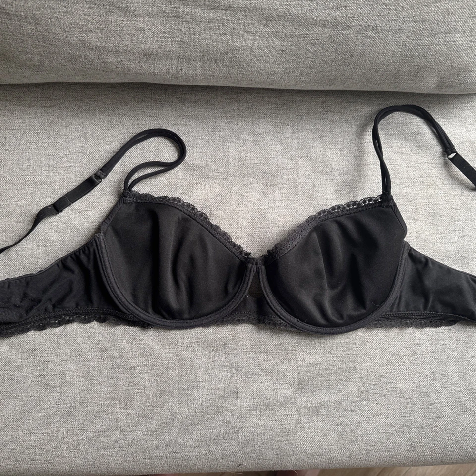 Sujetador contorno con aros con ribete de encaje COSABELLA talla 34D negro Foto 2 de 4