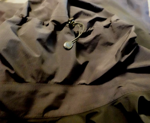 Arc'teryx Men’s beta Black Hooded Nylon Rain Coat Jacket Full zip Windbreaker~M image 15