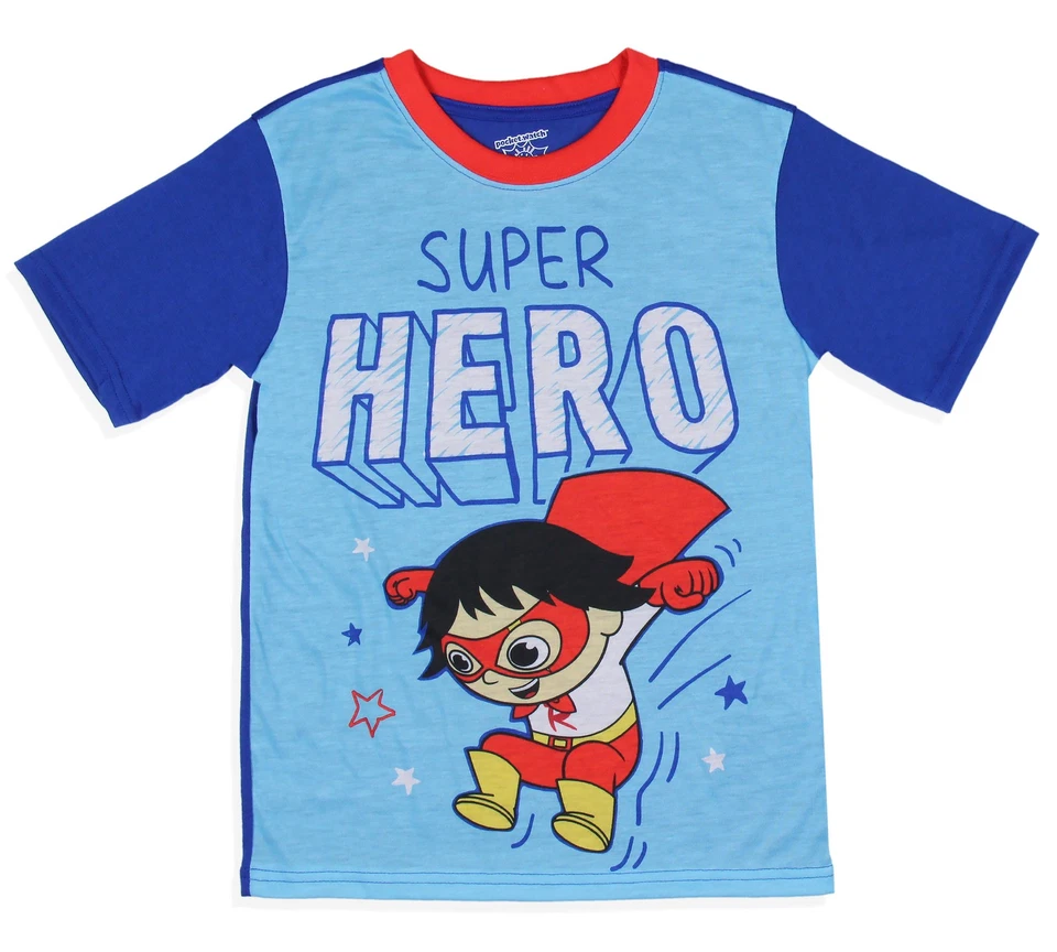 Conjunto de pijama Ryan's World Super Hero camisa y pantalones de felpa para niños Foto 2 de 4