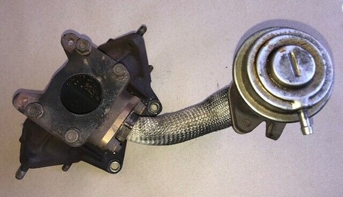 AUDI A4 A6 2,5TDI V6 AKE Abgaskrümmer 059131799B AGR Ventil 059131503
