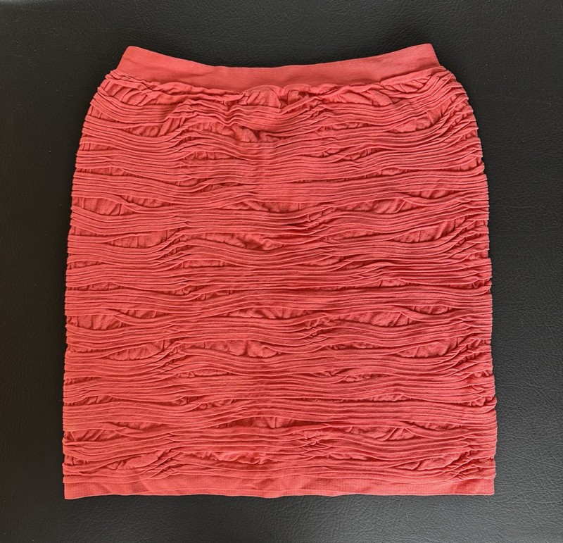 Women’s Juniors Short Skirt Coral Size M/L Nylon Spandex
