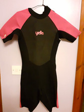 Yello Women’s Shortie Wetsuit Size S Black/Pink Front Zip Short Sleeve/Leg