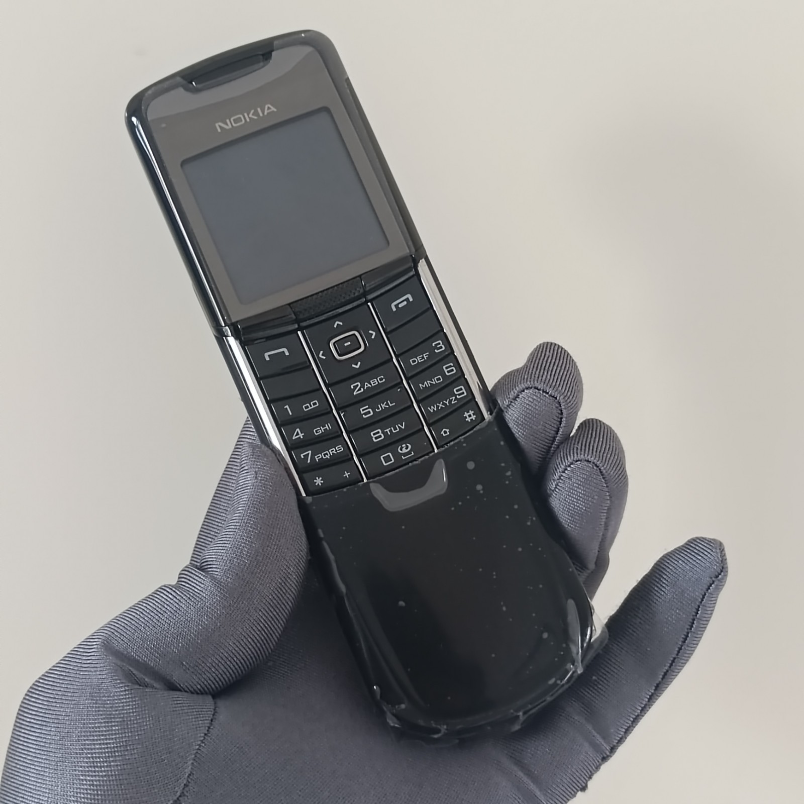 BLACK - GENUINE NOKIA 8800 CLASSIC UNLOCKED 2G GSM MOBILE PH