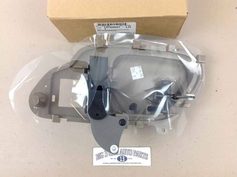 Chevrolet C/K Tahoe GMC C/K Yukon LH Front Neutral Tan Inside DOOR HANDLE new OE - Image 4 of 4