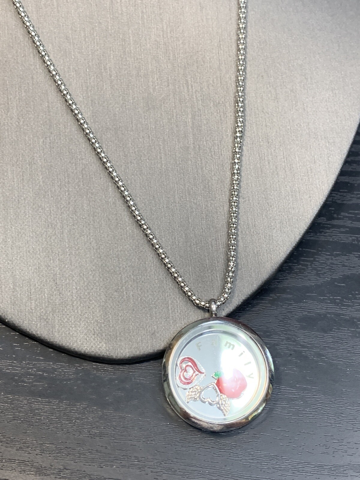 Authentic Origami Owl Silver floating Family Char… - image 2