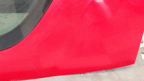 CRACKED 2005-2013 C6 Chevrolet Corvette Coupe OEM Rear Gate Hatch Precision Red - Picture 5 of 13