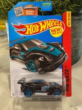 2015 Hot Wheels #149 HW Race World Race ASTON MARTIN VANTAGE GT3 Schwarz