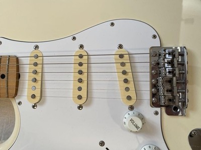 Electric Guitar Fender ST68/LH Left Handed Made in Japan S/N