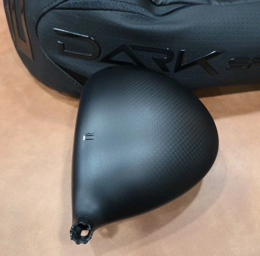 Cabezal de conductor Cobra Darkspeed LS 9 grados solo con cubierta. Excelente estado. Foto 4 de 4