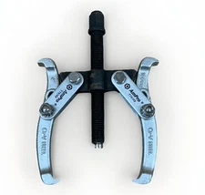 Two-Jaw Gear Puller Ampro T74163  6”  Chrome Vanadium Steel Jaws 100mm