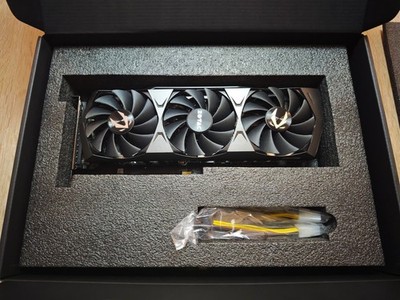 ZOTAC GAMING GeForce RTX 3080 Trinity OC, einwandfreier Zustand mit OVP.