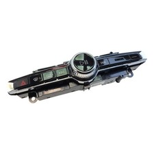 Volvo XC40 Recharge Media Player Contol Panel...