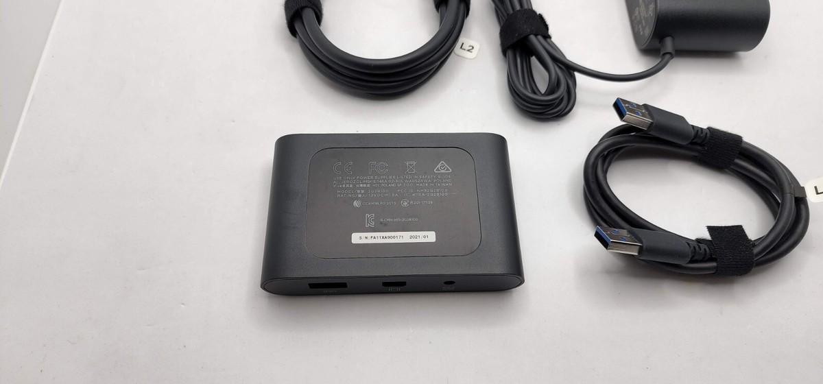 HTC Link Box VIVE Pro VR + Power + USB + DP Cable Linkbox Cosmos