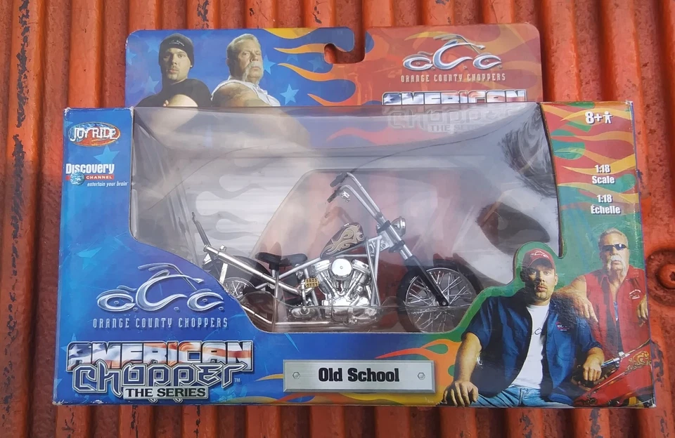 1:18 American Chopper Cody's Old School Harley Panhead Chopper rigid frame biker - Image 3 of 4