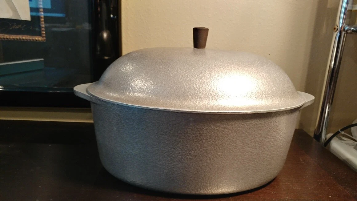 Hammercraft Vintage Club Aluminum Oval Roaster Dutch Oven 5qt