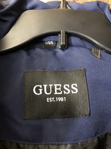 GUESS Cappotto uomo grande blu navy con cappuccio puffer. Nuovo Con Etichette. - Foto 3 di 13