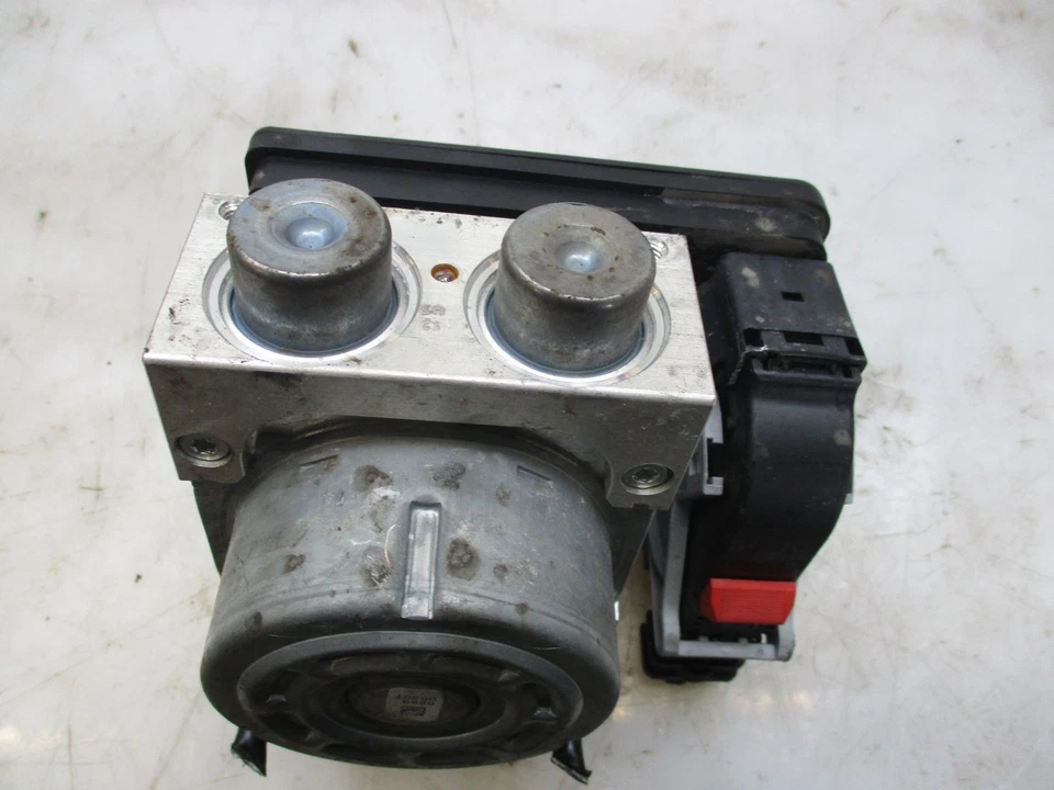 Bloc abs 5WA614517BMBEF Audi A3 IV BERLINE - Photo 3/3