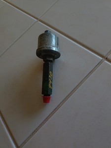 John Deere RE15683 AR58234 SENDER OIL PRESSURE