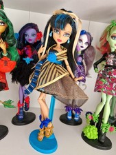 Bambola Monster High Cleo de Nile Gloom and Bloom