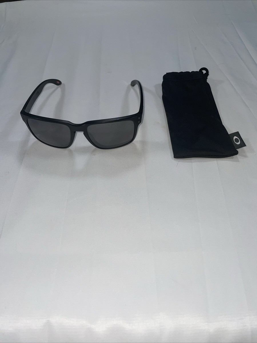 Oakley Holbrook Matte Black Sunglasses 009417-0559 59-18 137 PRIZM