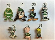 Celtic Badge, THE LOONEY TUNES, CHARACTERS, QTY 7 BADGES