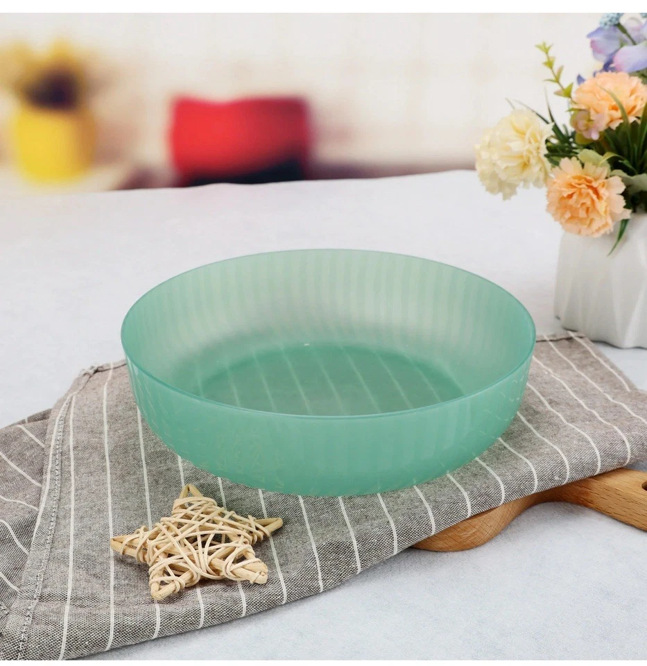 Set of 4 | MAINSTAYS Plastic 42oz Dinner Bowls, Round Swirl Translucent • Green - Image 2 of 4