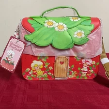 HER UNIVERSE STRAWBERRY SHORTCAKE HOUSE CROSSBODY BAG **VARIENT** NWT!!! 🍓