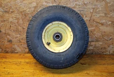 John Deere F725 Rear Steer Wheel AM103247 F710 Carlisle Turf Trac R/S
