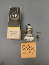 Allen Bradley 800H-HP2KB6# Series B Selector Switch - ECS