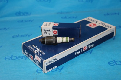 #ad NOS Spark Plugs AC Delco GM R46SZ 5613870 Box Of 8 $14.45