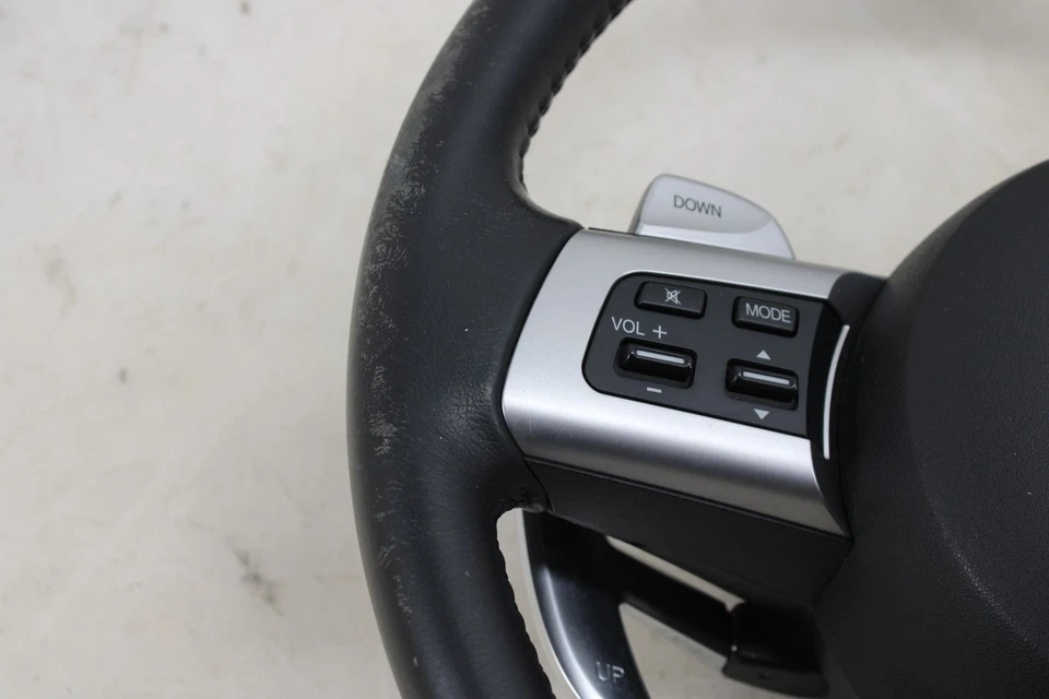 Conjunto de volante 2009-2015 Mazda MX-5 Miata fabricante de equipamento original Mu85 - Imagem 2 de 4