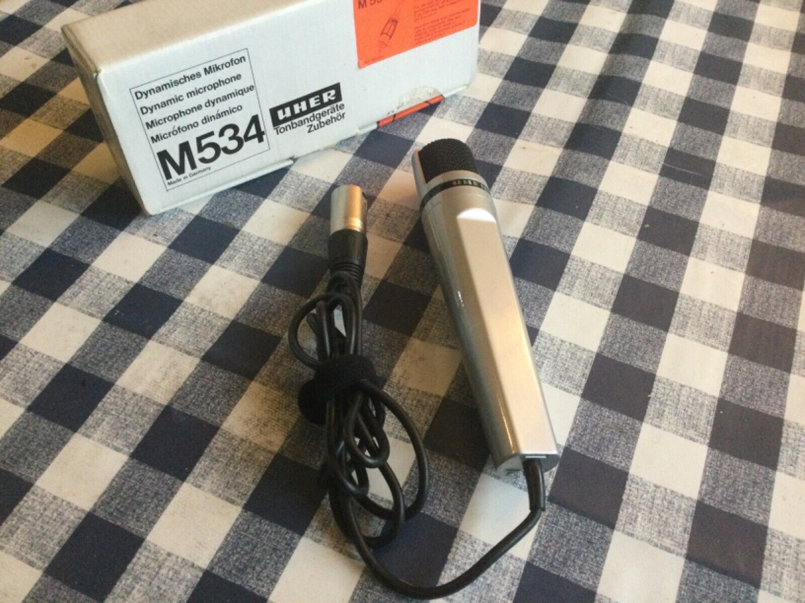 Picture 1 of 5
