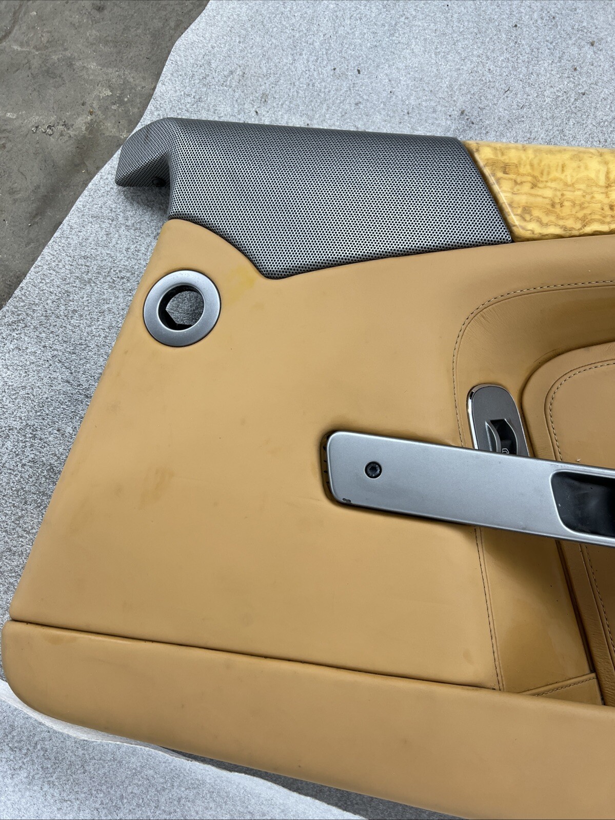 2005 - 2012 ASTON MARTIN DB9 Passenger Right Front Complete Door Trim Panel