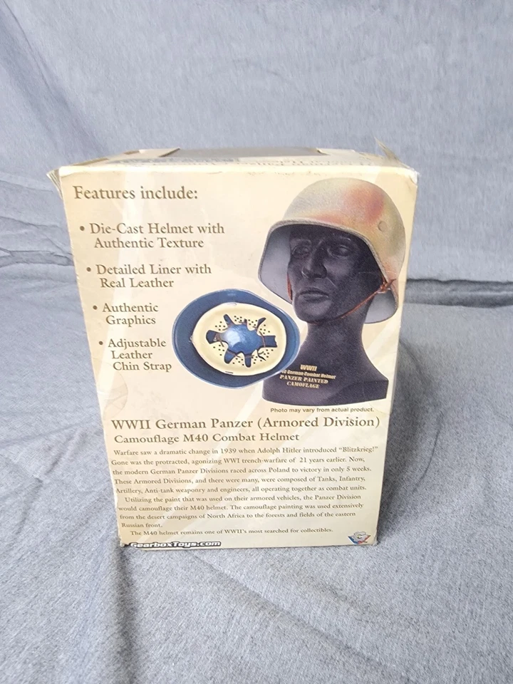 Gearbox Toys Military Classics Combat Helmet WWII Luftwaffe Ground Division 1:4 - Image 3 of 4