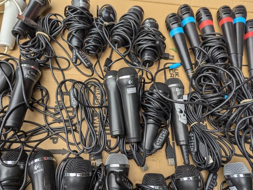 Lot de 42 microphones PS2 PS3 Wii Xbox 360 Joblot Logitech Guitar Hero Rockband - Photo 8/12