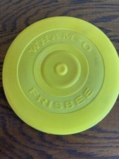 Vintage 1966 WHAM-O Frisbee Flying Disc - Yellow, 9"
